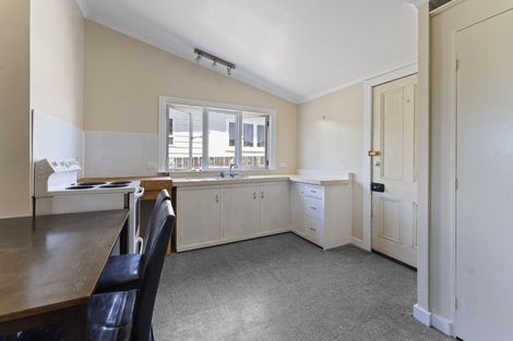 Photo of property in 79 Cracroft Street, Waitara, 4320