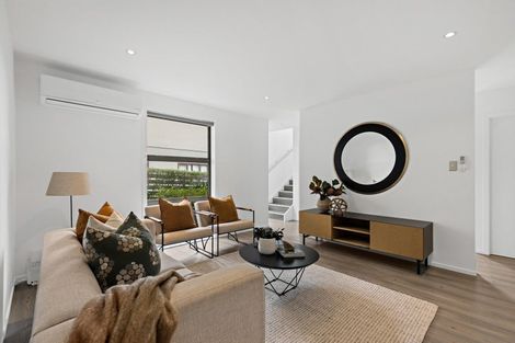 Photo of property in 9 Arohia Place, Snells Beach, 0920