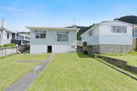 Photo of property in 26 Franklyn Road, Tawa, Wellington, 5028