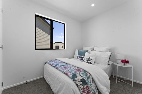 Photo of property in 11 Greenbrier Street, Westgate, 0814