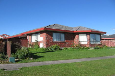 Photo of property in 16 Jefferson Crescent, Milson, Palmerston North, 4414