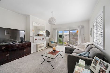 Photo of property in 38 Bedford Road, Marewa, Napier, 4110