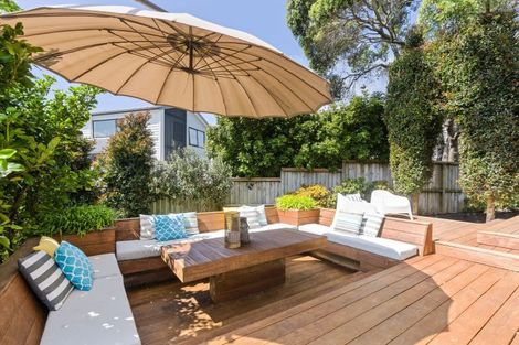 Photo of property in 2/62 Salisbury Road, Birkdale, Auckland, 0626