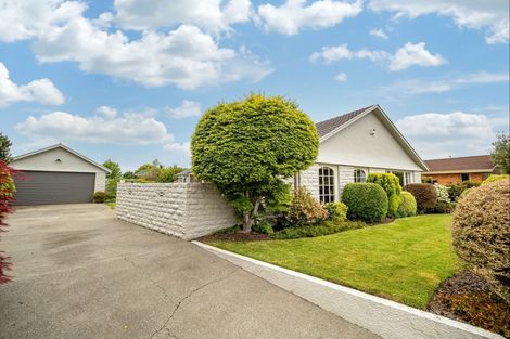 Photo of property in 17 Rutherglen Avenue, Ilam, Christchurch, 8041