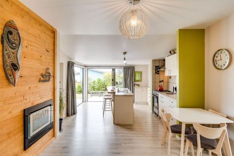 Photo of property in 81 Charles Street, Westshore, Napier, 4110