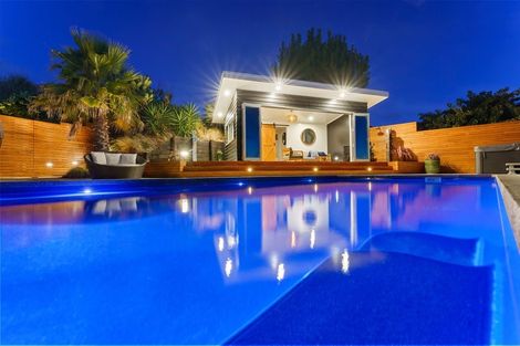 Photo of property in 36 Raukawa Road, Peka Peka, Waikanae, 5391