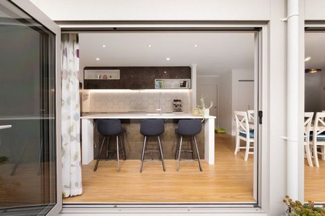 Photo of property in 9 Lakeview Quay, Pyes Pa, Tauranga, 3112