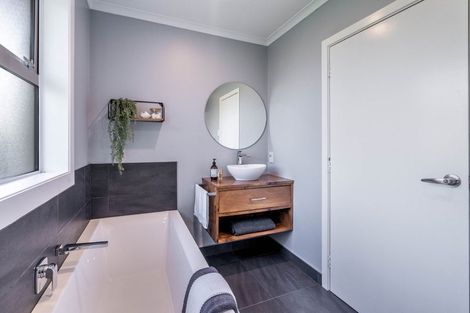 Photo of property in 75 Dart Street, Hawthorndale, Invercargill, 9810