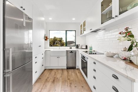 Photo of property in 22b Vincent Street, Howick, Auckland, 2014