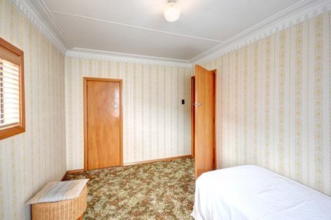 Photo of property in 12 Spenser Street, Milton, 9220