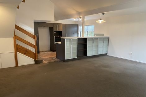 Photo of property in 34 Birman Close, Half Moon Bay, Auckland, 2012