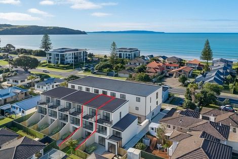 Photo of property in 5 Ngaru Way, Orewa, 0931