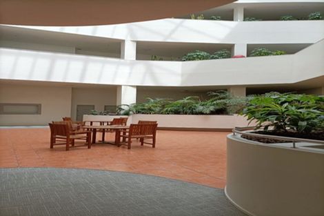 Photo of property in Stadium Garden Flats, 118/107 Thorndon Quay, Pipitea, Wellington, 6011