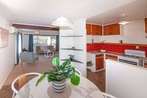 Photo of property in 81a Churton Drive, Churton Park, Wellington, 6037