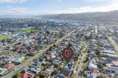 Photo of property in 32 Orr Crescent, Hutt Central, Lower Hutt, 5011