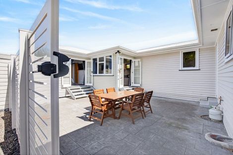 Photo of property in 7b Carnell Street, Napier South, Napier, 4110