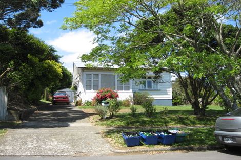 Photo of property in 64 Wellington Street, Pukekohe, 2120