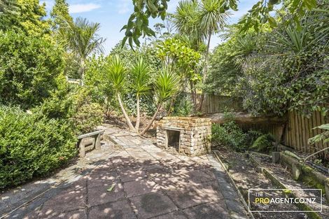 Photo of property in 639 Huia Road, Parau, Auckland, 0604
