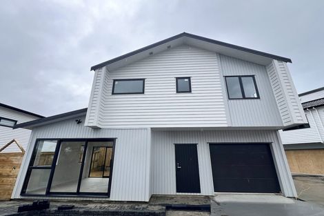 Photo of property in 105a Bond Crescent, Forrest Hill, Auckland, 0620