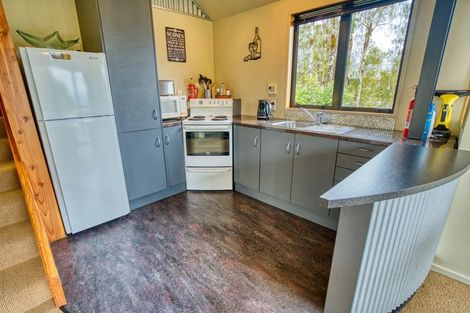 Photo of property in 17 Korua Street, Moana, 7872