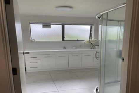 Photo of property in 53 Nor'east Drive, Torbay, Auckland, 0632