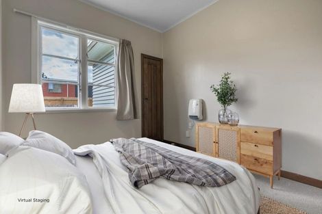 Photo of property in 4 Massey Avenue, Greenlane, Auckland, 1061