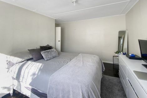 Photo of property in 14 Collett Street, Dannevirke, 4930