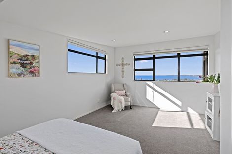 Photo of property in 15 Maire Road, Orewa, 0931