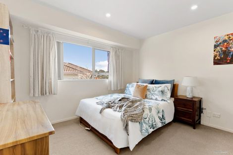 Photo of property in 1/7 Delamare Court, Sunnynook, Auckland, 0632