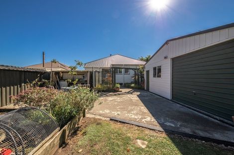 Photo of property in 92 Russell Street, Westport, 7825