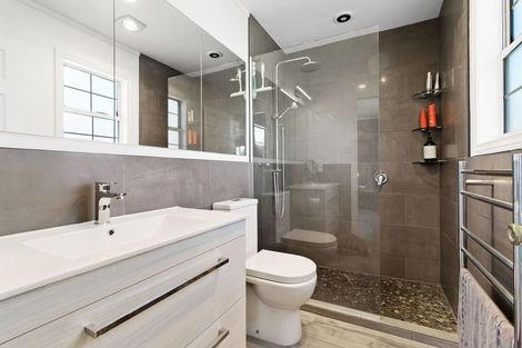 Photo of property in 14 Newfield Drive, Fairview Downs, Hamilton, 3214