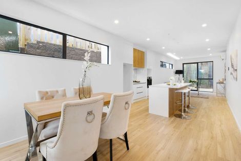 Photo of property in 38 Waihou Crescent, Albany Heights, Auckland, 0632