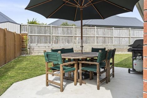 Photo of property in 9 Clifford Close, Leamington, Cambridge, 3432