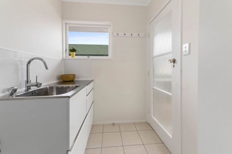 Photo of property in 11 Mansfield Road, Owhata, Rotorua, 3010