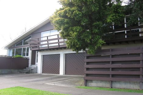 Photo of property in 3 Drury Street, Cloverlea, Palmerston North, 4412