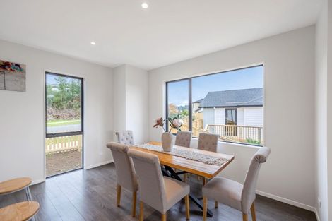 Photo of property in 36 Korihi Drive, Swanson, Auckland, 0614