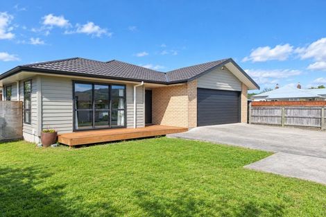 Photo of property in 55 Miro Street, Trentham, Upper Hutt, 5018