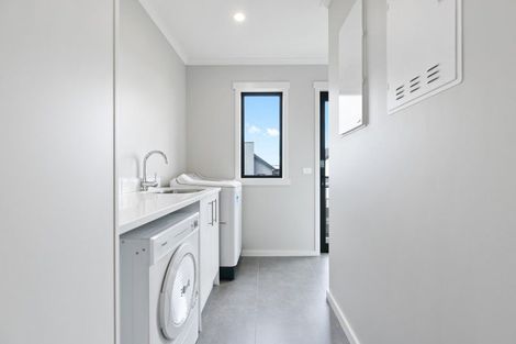 Photo of property in 68 Helen June Avenue, Flagstaff, Hamilton, 3210