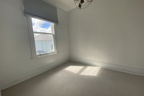 Photo of property in 6 Hobson Street, Thorndon, Wellington, 6011