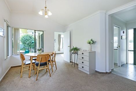 Photo of property in 3 Aintree Place, Taradale, Napier, 4112