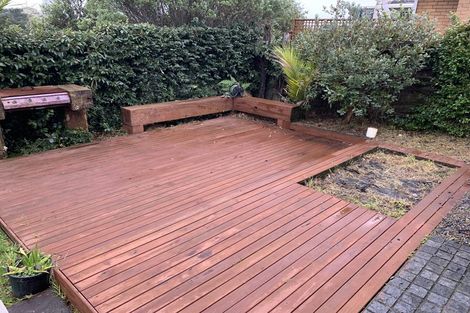 Photo of property in 2/6 Olena Avenue, Sunnyhills, Auckland, 2010