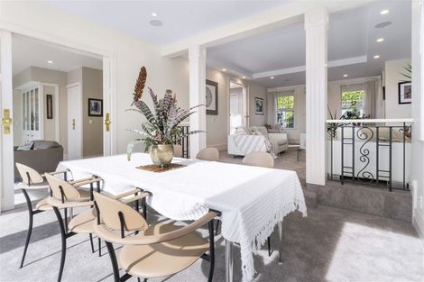 Photo of property in 37 Overdale Drive, Cashmere, Christchurch, 8022