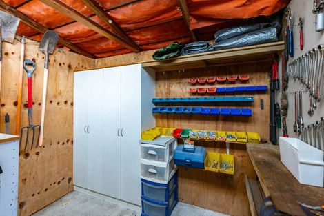 Photo of property in 16 Huia Street, Waikawa, Picton, 7220