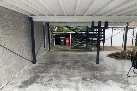 Photo of property in 42 Makora Road, Otaihanga, Paraparaumu, 5036