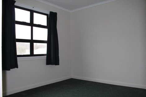Photo of property in 553 Featherston Street, Roslyn, Palmerston North, 4414