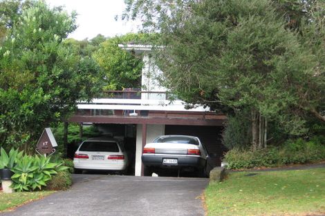 Photo of property in 17 Felgrove Street, Glendene, Auckland, 0602