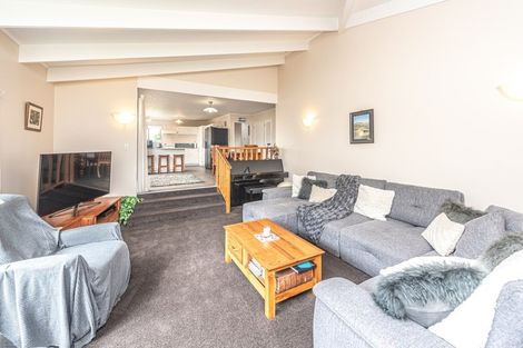 Photo of property in 30 Stafford Street, Springvale, Whanganui, 4501