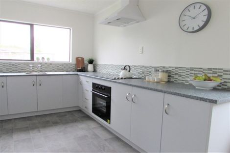 Photo of property in 2/264a Fergusson Drive, Heretaunga, Upper Hutt, 5018