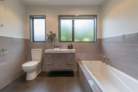 Photo of property in 15 Nepal Place, Burnside, Christchurch, 8053