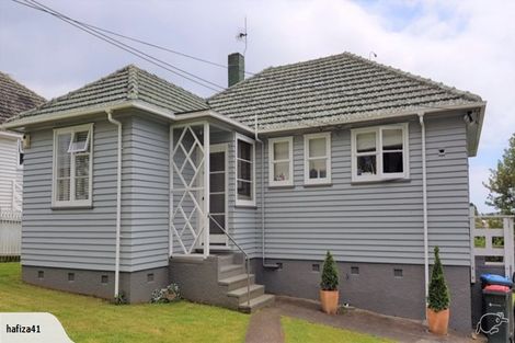Photo of property in 12a Bernard Street, Tauranga South, Tauranga, 3112